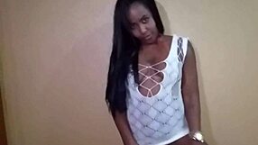 Hotel room sex with naturals tits and big ass pornstar