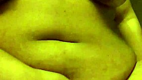 Cumming man huge clit play