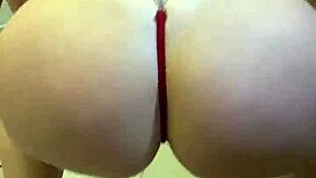 Wifeathena dances funk in panties