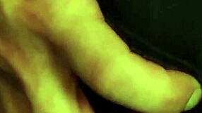 Photographer captures intimate moments in a neutral setting