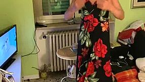 shemale ecaterina piss in the glass