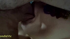 उफ, वो बॉल चूसना और कम निगलने की हरकत