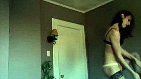 hot tranny sucks and fucks that dildo hard!