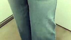 Smarien75 fucks in Walmart! 😏