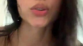 olvídate del control y vente dentro de mi coño apretado