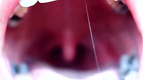 Tall Hungry Giantess Explores Huge Fetish Worlds