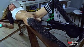 hey, have you seen naughta j moon take on that fuck machine?