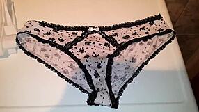 Niece's used panties from 20-year-old get masturbated in usa