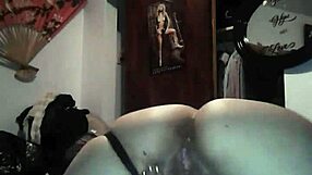 monique the freak in a casual conversation