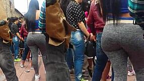 wow, check this colombiana's massive culote shaking hard!