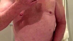 Paolas Hot Masturbation with Cumshot Finish Tribute
