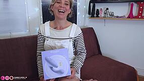 Duo enjoys intense clit sucking and g-spot vibrating for explosive pleasure.