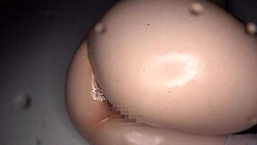 Just saw her squirt while riding in cowgirl style.