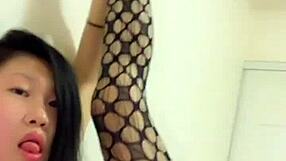 पार्ट 12 में इस हॉट लड़की का इंटेंस मुठ मारना यकीन नहीं