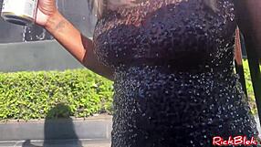 I met a tattooed emo brunette for oral sex.