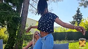 Nathou Jolie explodes between two men.