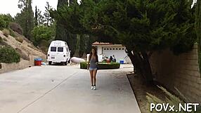 Hottest Blowjob Ever: Fucking Shaved Pussy Gets Hard