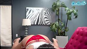 Continue on chatting with a live Amateur girl with big natural tits!