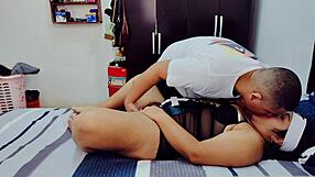Hairy back and ass: Nun become pervert in chapter 3