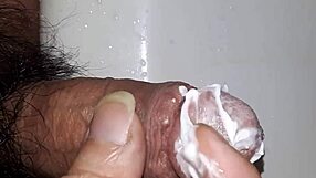 Sensual gay sex with a twist: And glans, and pepper, and flower, and toothpaste, and urine
