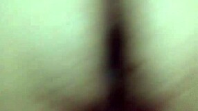 A couple of beginners in pornography filmed an anal scene at home