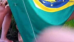 Squirt das meninas no guarujá with big tits and orgasm