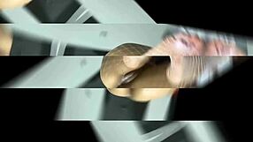 Philly hood chick gives blowjob to mac daddy pimpin with monster cock