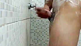 Video gay amateur has his ass pounded by hot