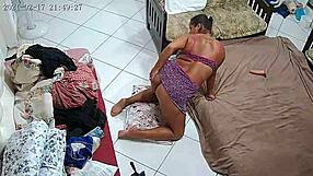 Patybumbum, a Latina camgirl, gives her fans a great view of her large behind while dressed up in a provocative outfit