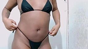 बोल्ड टीन प्रॉस्टिट्यूट ने बहकाया