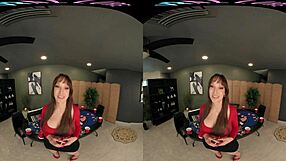 I's pokin' my shaved milf front with toys in vr