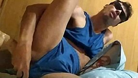 My Big Mouth Swallows 25cm Toy Lionel Hearts!