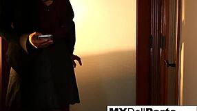 i pleasure my feet in the office wearing stockings