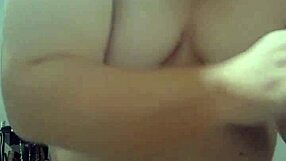 Hey, wanna see me cream in crossdressing action? Tell me how you like it!