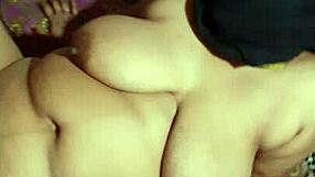 Big ass Desi girlfriend pounded hard by Bollywood actor in hotel