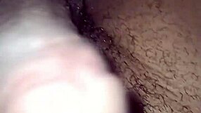 follando a mi vecina mientras su marido trabaja