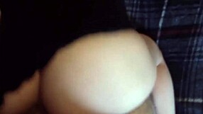 Young amateur girl in creampie scene