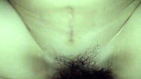 Nhe thoi gay cu anh discusses his experiences in a casual chat.