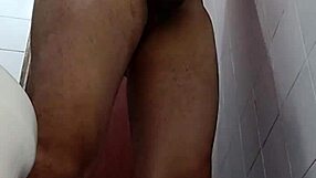 mi pene depilado gets sucked by a latina amateur in a casual gay encounter