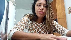 Vlog Sarah Rosa Atriz in Lingerie Shows Off Boobs in a Horny Amateur Scene