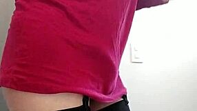 Travesti enjoying a wild ride on a thick dildo