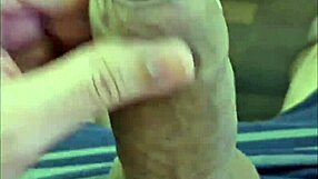 Some amateur gay guys loving themselves in a hot video