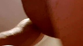 I feel so connected to la rubia and her macho in this amateur moment