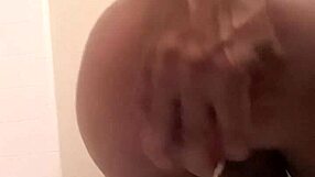 jovencito cachondo jodiendome a solas