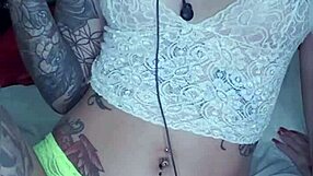 Oh man, i guided my punheta with tattooed blonde Rachell Miranda, it was so hot