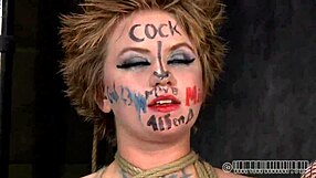 Beauty inside a cage sucks it and fucks it