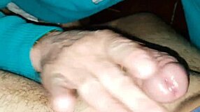 My grandpa wants to suck my dick again 😏