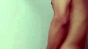 tengo 18 años y estoy dotado, ¿quieres ver mi polla grande?