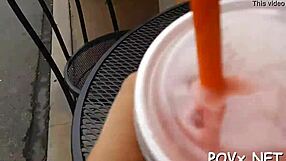 अरे यार, इस टीन की जंगली ब्लोजॉब POV में यकीन नहीं होता