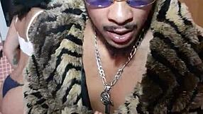 hey, couldn’t resist bouncing on my thick rod, could ya?